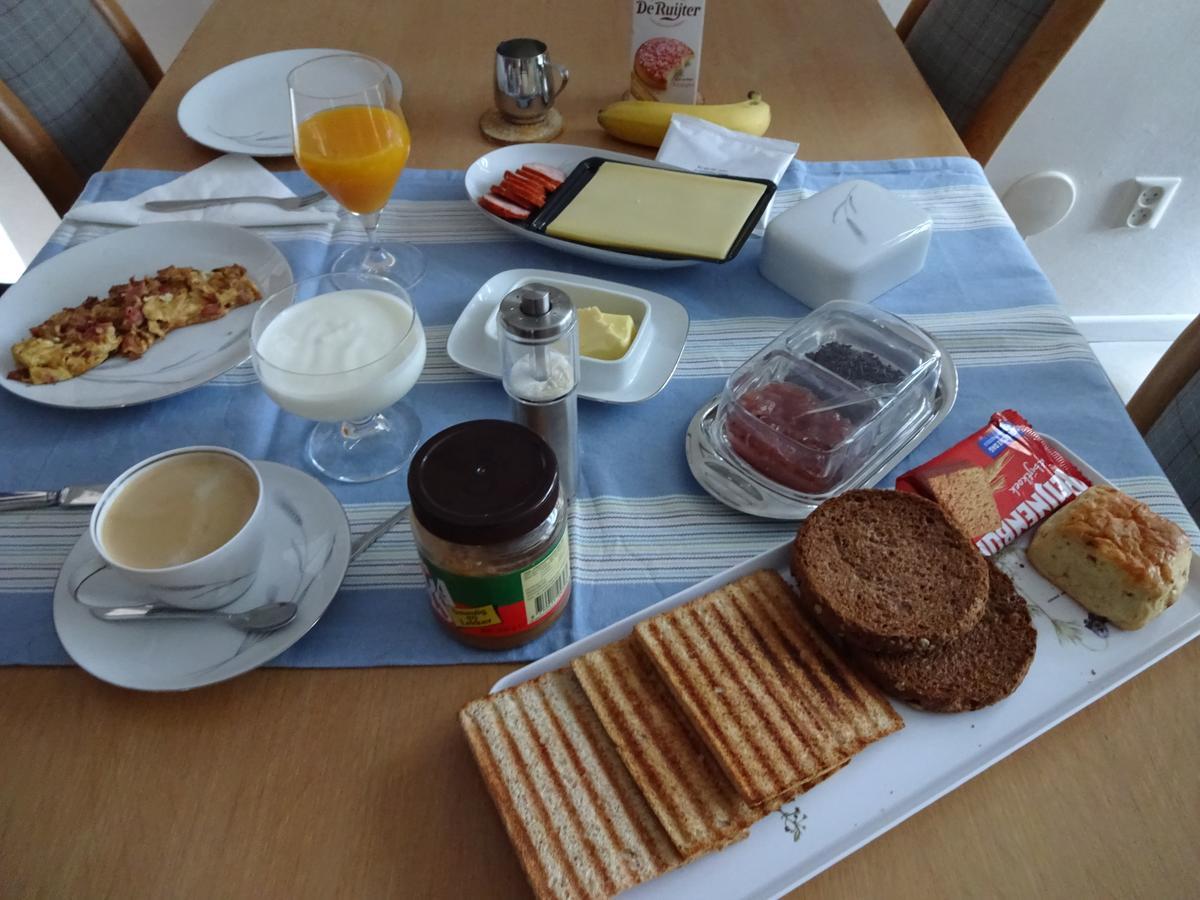 Vlijmen Bed & Breakfast Vanagt מראה חיצוני תמונה